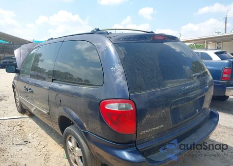 2004 Dodge Grand Caravan Sxt z USA, uszkodzony, nr VIN 2D4GP44L04R536337